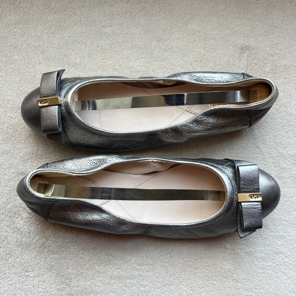 Cole Haan Elsie Women 8.5 Metallic Silver Quilted Leather Ballet ll Flats W08057